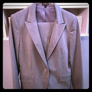 Express •Gray Suit• Size 10R